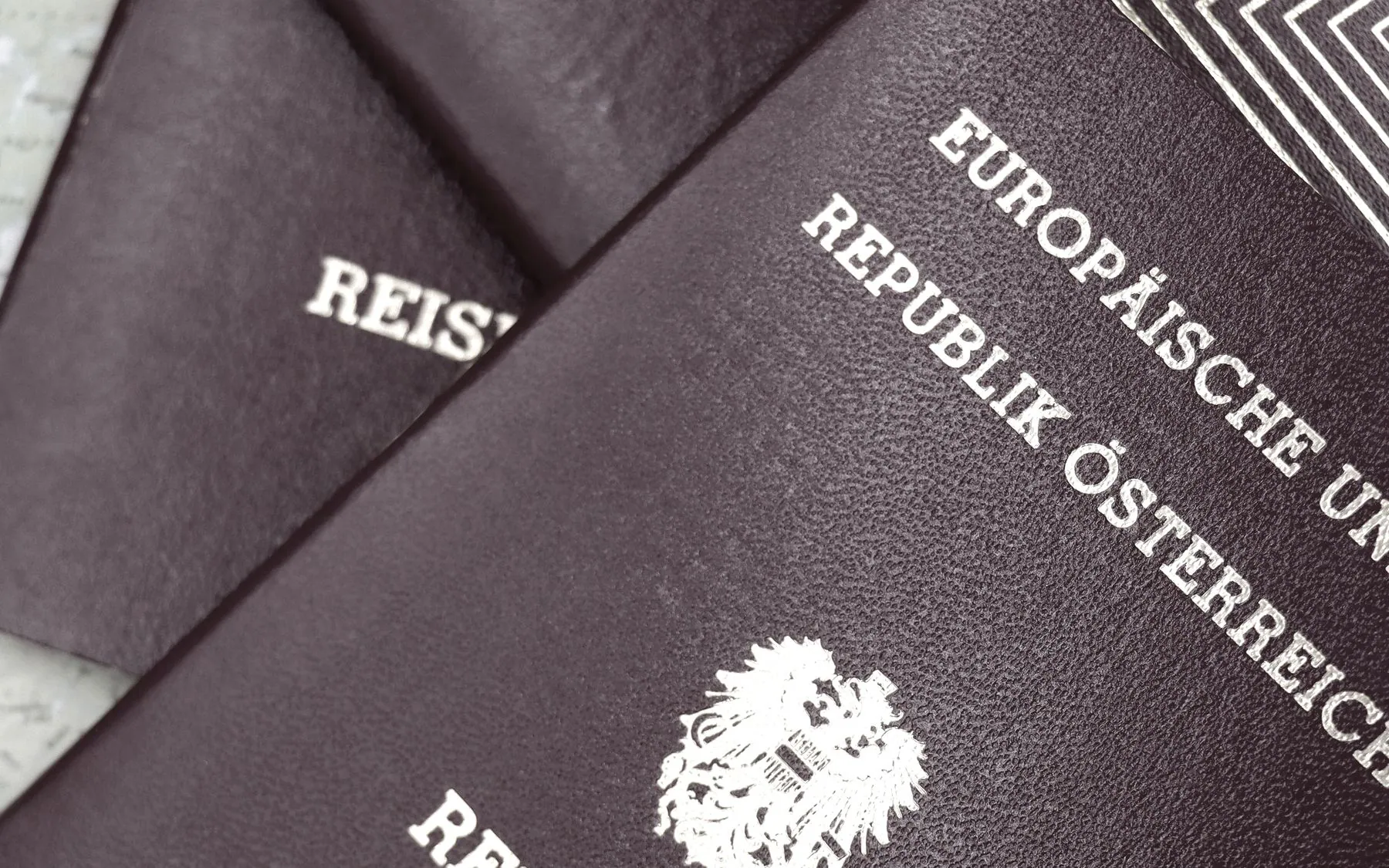 Work Permits, Employer Sponsorship and Cross-Border Mobility: The Legal Status Behind International Growth